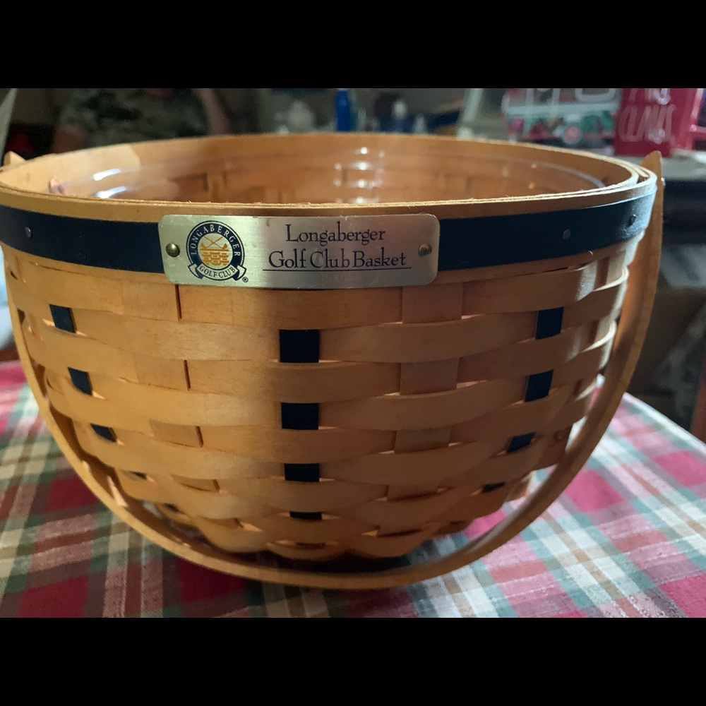 2002 Longaberger Golf Club Basket w/protector.